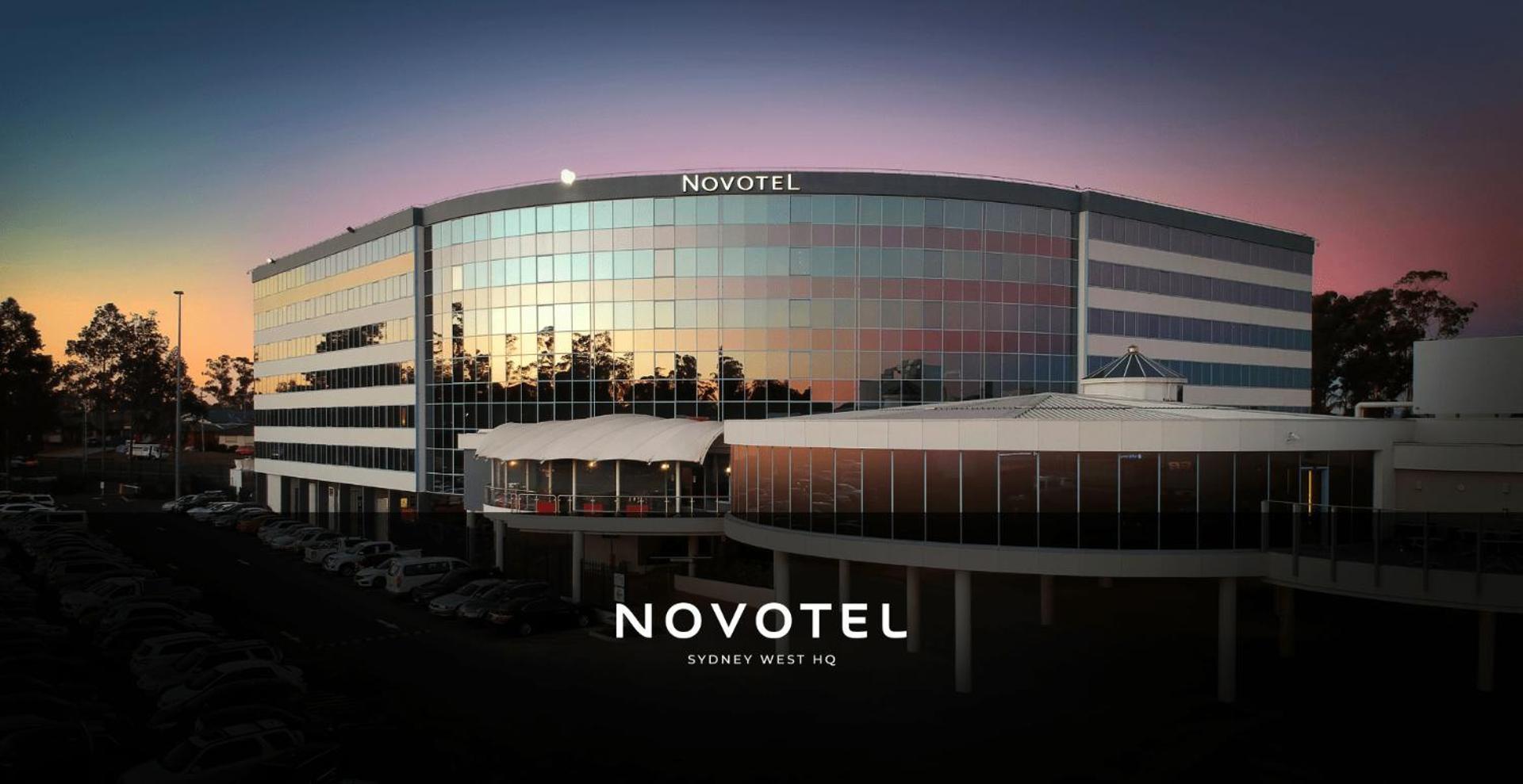 Novotel Sydney West Hq Rooty Hill Eksteriør billede