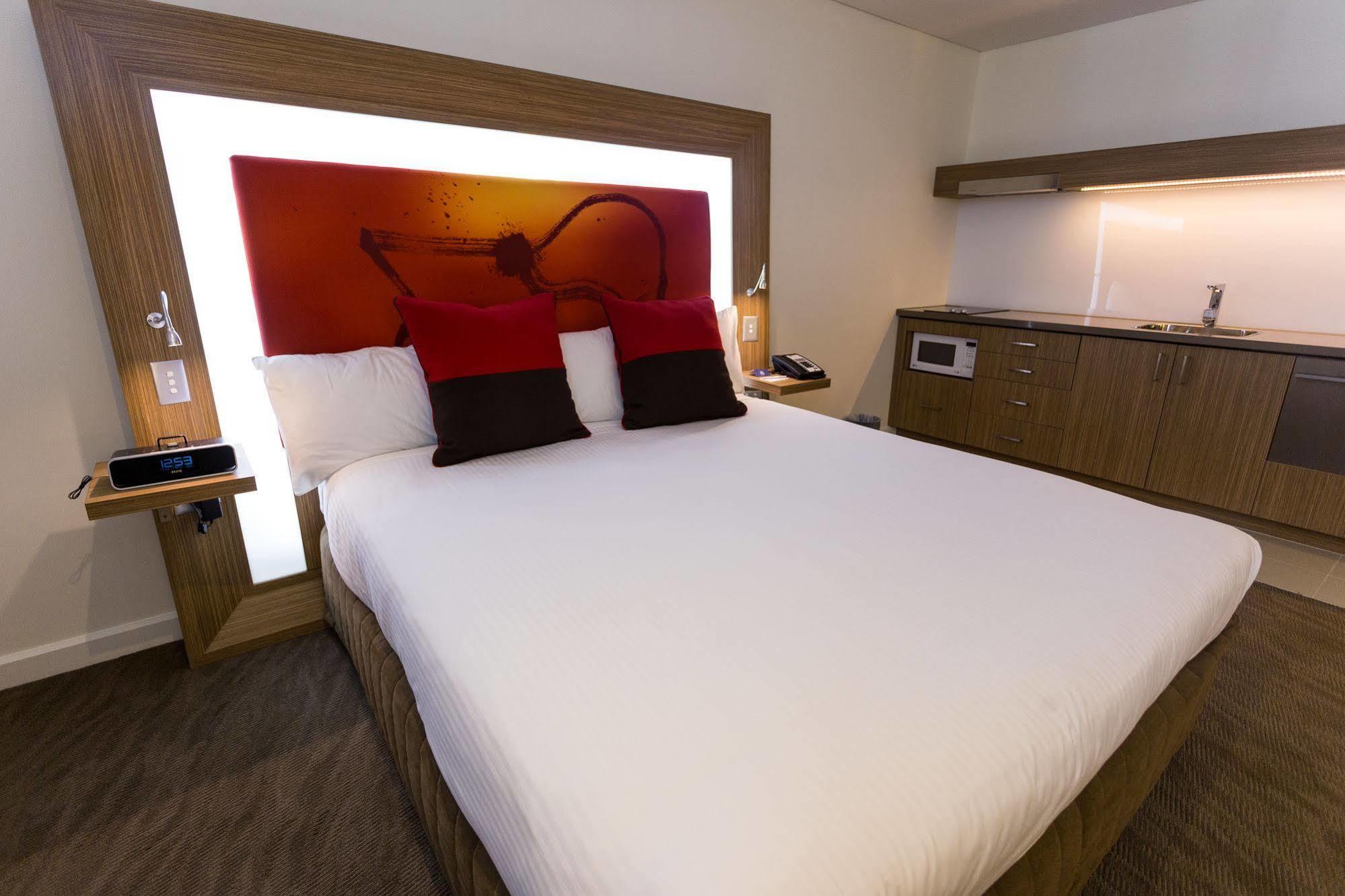 Novotel Sydney West Hq Rooty Hill Eksteriør billede
